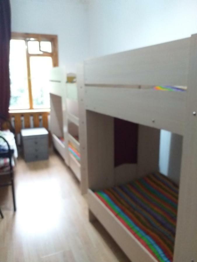 Freedom Hostel Almaty Esterno foto